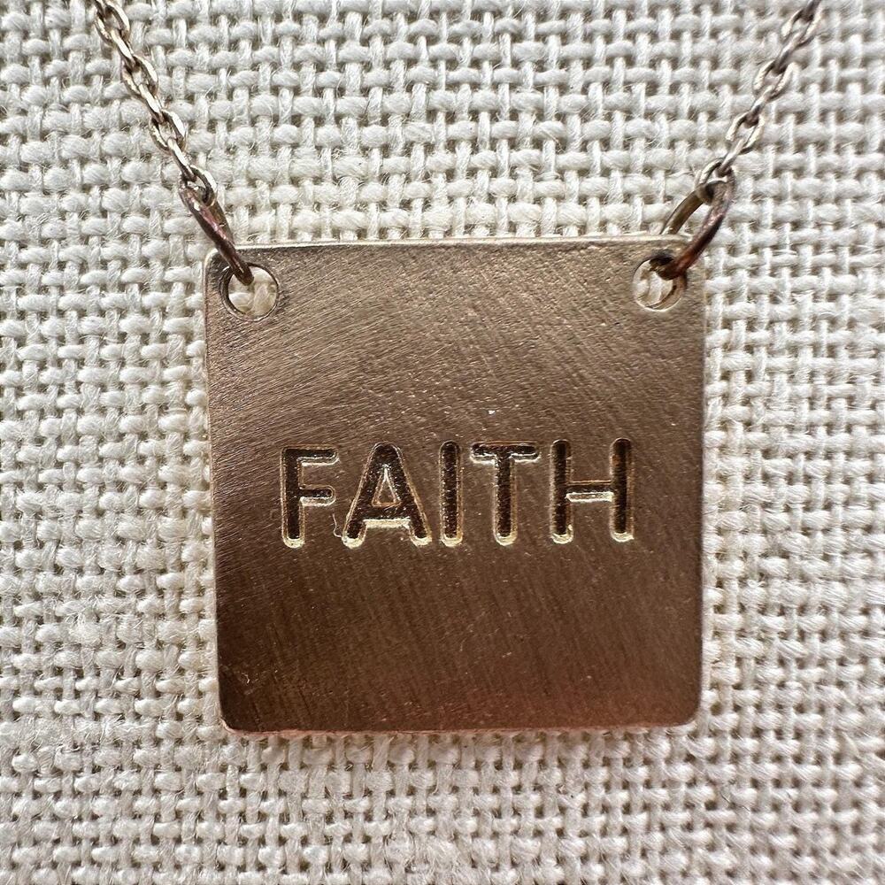 Vintage Y2K Faith Square Pendant Necklace Gold Tone Religious Women's Jewelry